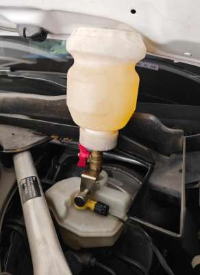 二手车2026制动液选购技巧，小白也能看懂